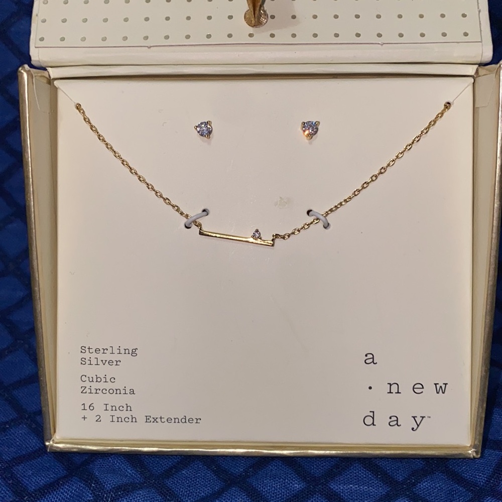 Neck ear set - Picture 2 of 2